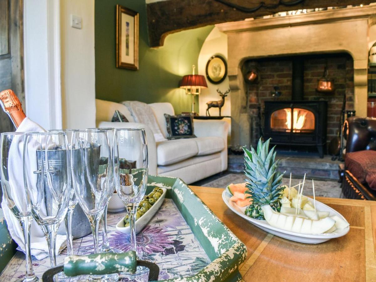 Lea Hall Farmhouse Tissington Buitenkant foto